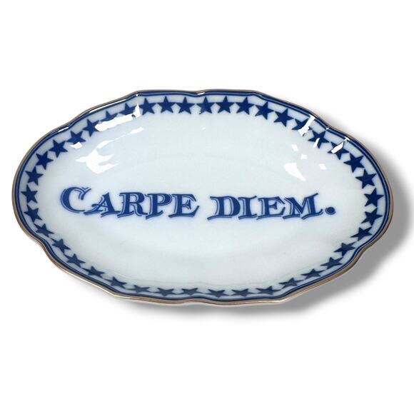 Mottahedeh Williamsburg Carpe Diem Verse Dish Ring Trinket Soap 6" White Blue - Picture 1 of 6